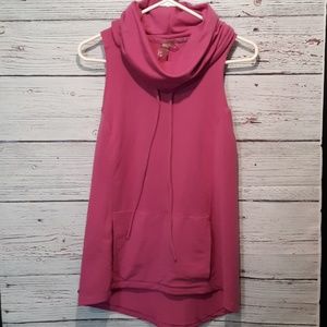 Calia- Cowl Neck BY Carrie Underwood Size: XS